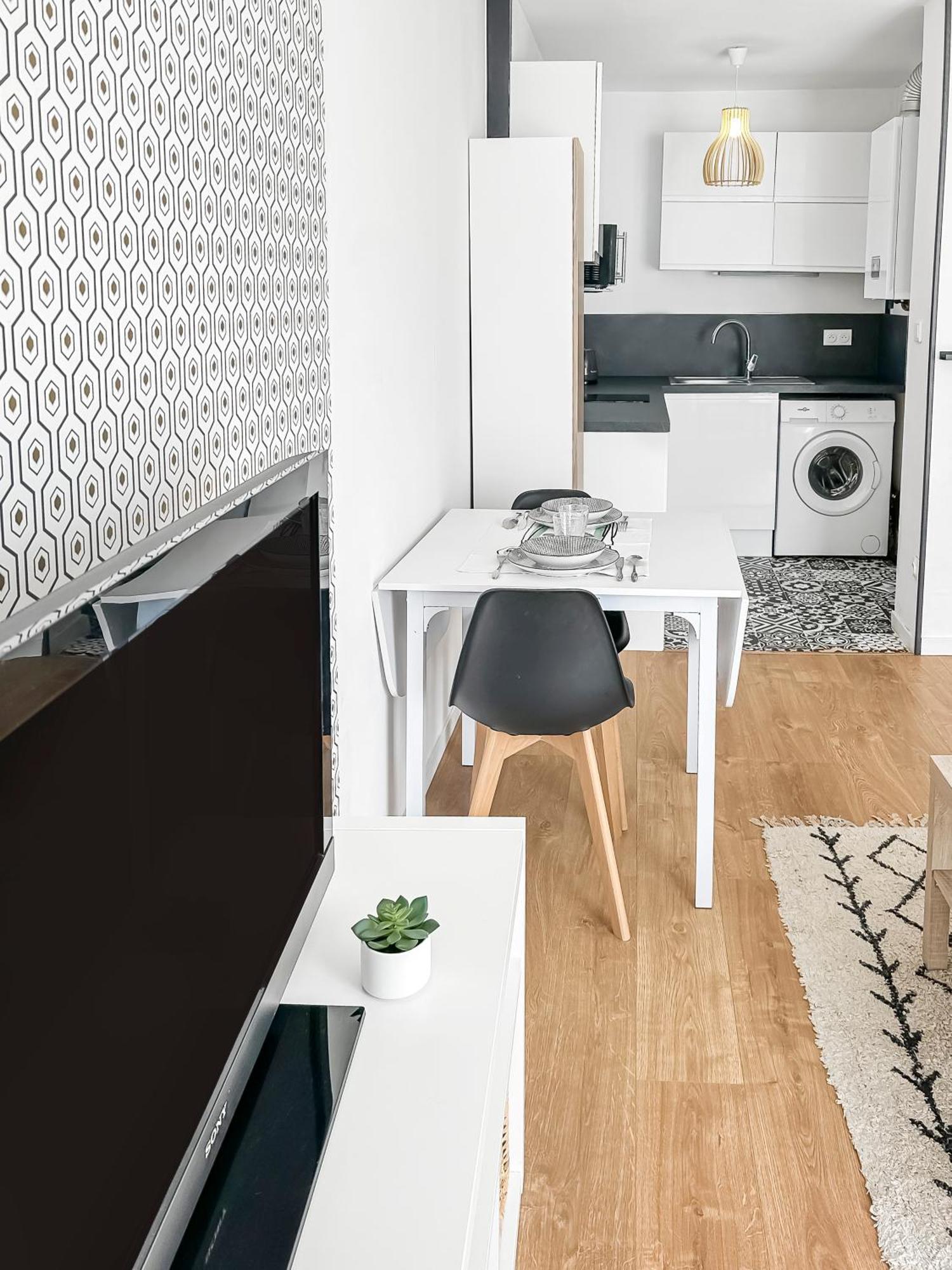 Appartement Lumineux, Wi-Fi Et Parking Prive Νιόρ Εξωτερικό φωτογραφία