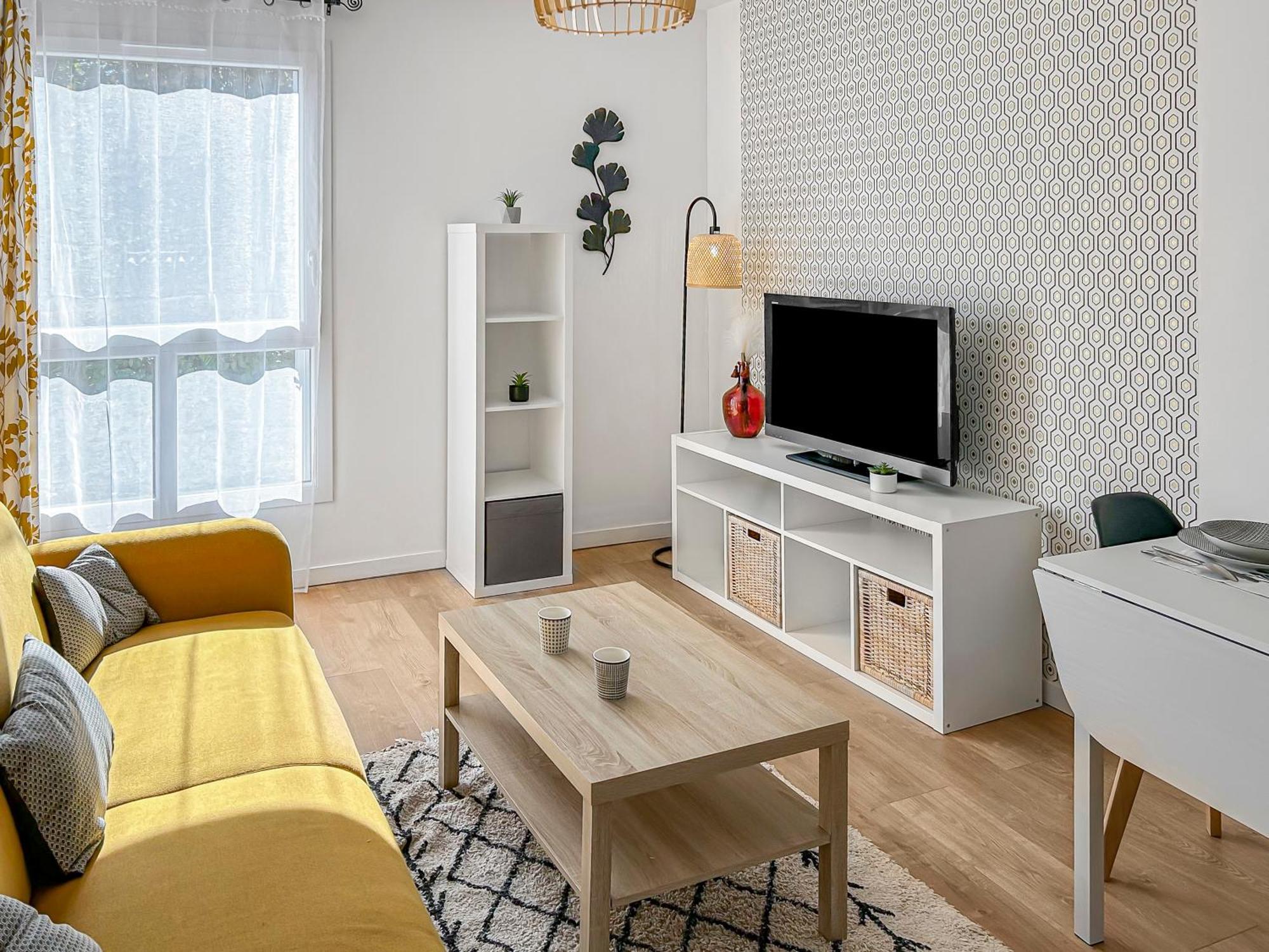 Appartement Lumineux, Wi-Fi Et Parking Prive Νιόρ Εξωτερικό φωτογραφία