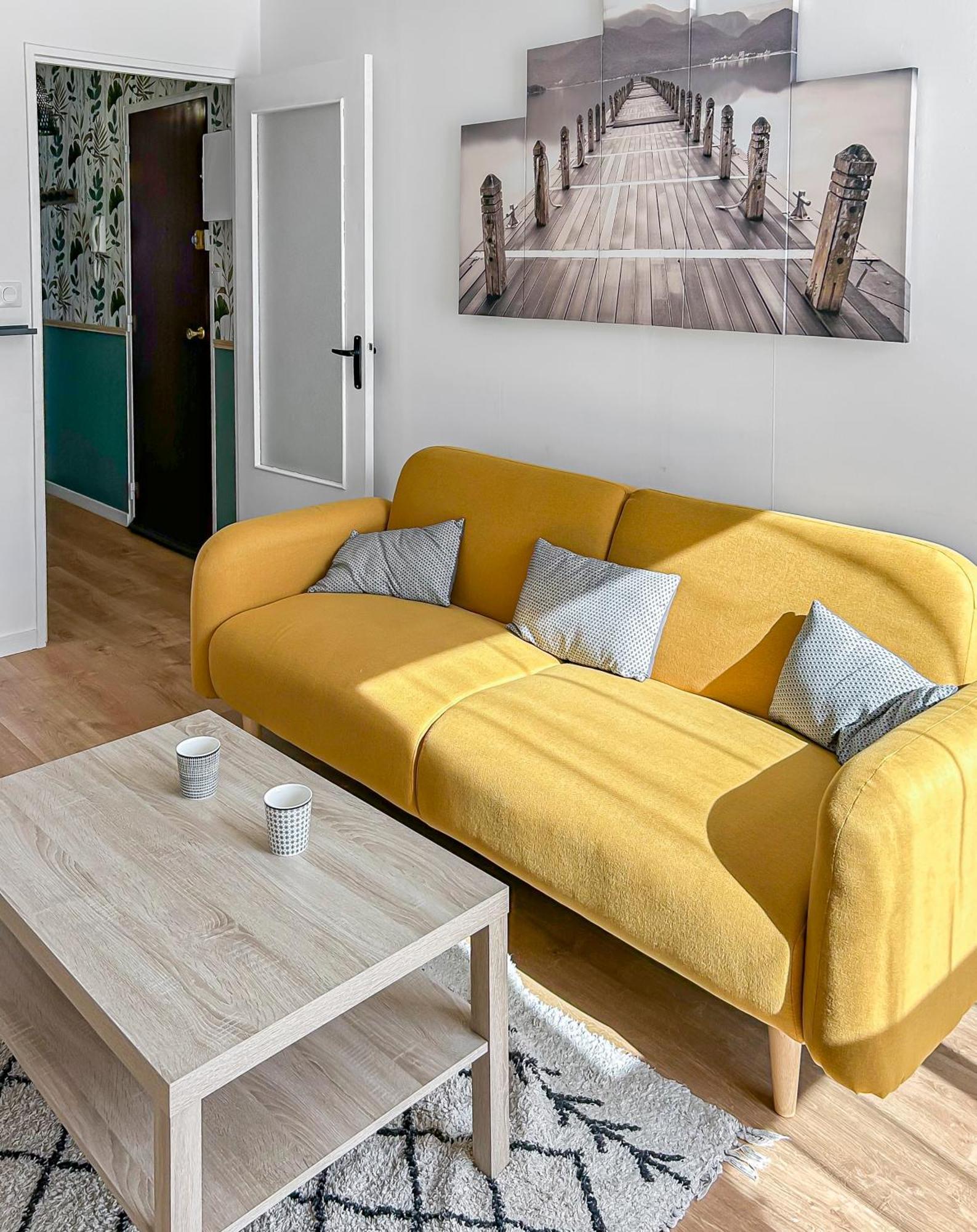 Appartement Lumineux, Wi-Fi Et Parking Prive Νιόρ Εξωτερικό φωτογραφία